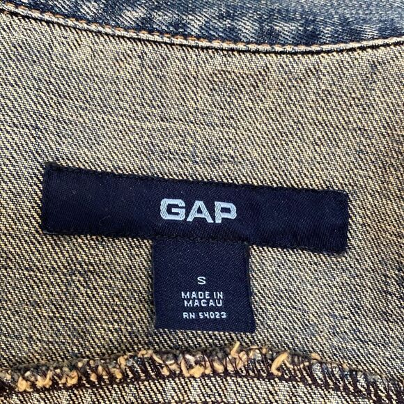 GAP Blue Jean Jacket Cropped Style with Pointed Collar - Picture 5 of 5